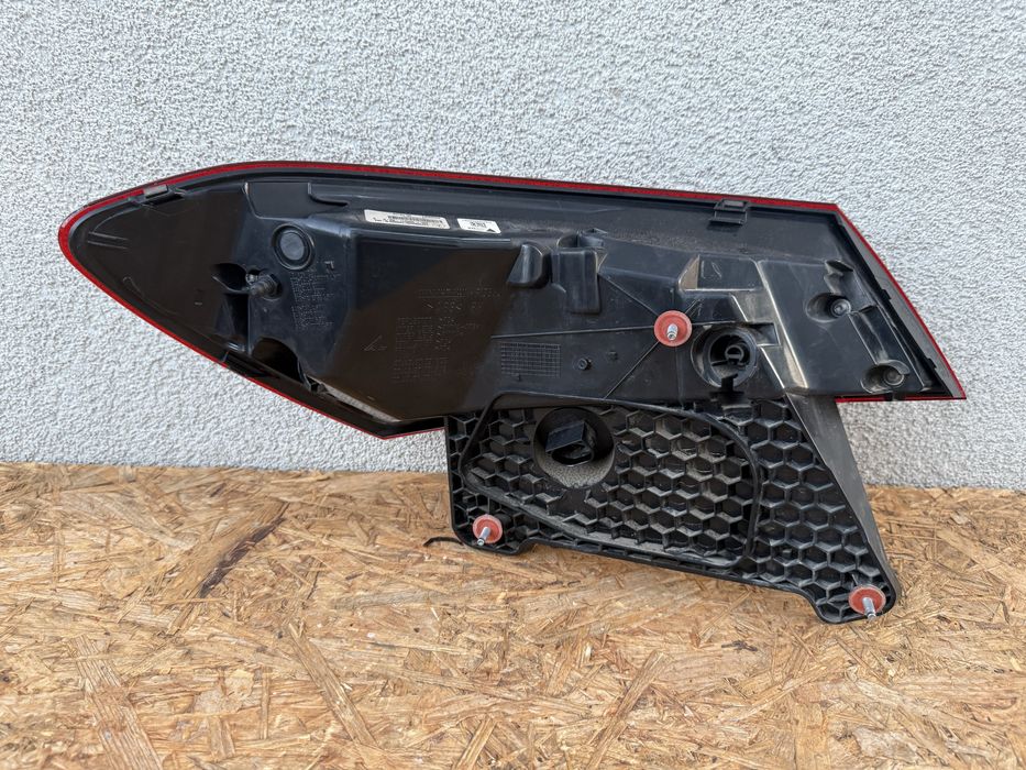 Stop tripla lampa dreapta Mercedes E Class W213 Facelift 2020+ LED