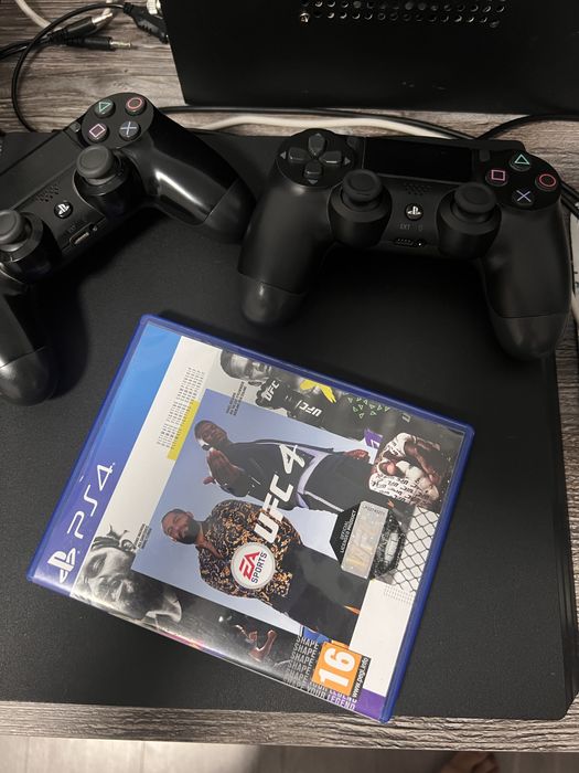 Продаю Пс 4 про (Плейстейшин)