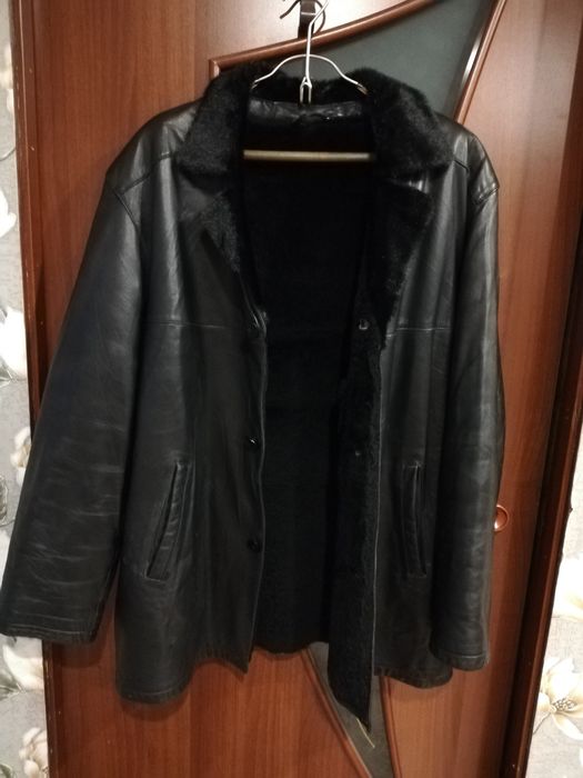 Продам мужскую дубленку