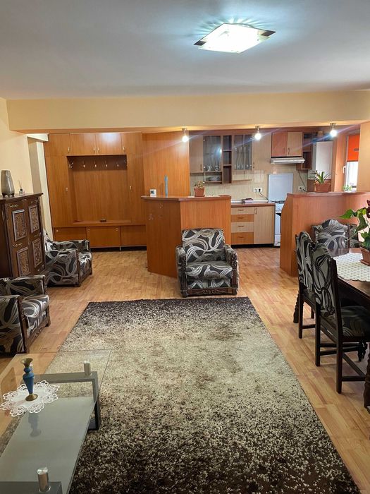 Apartament 3 camere,proprietar, Girocului