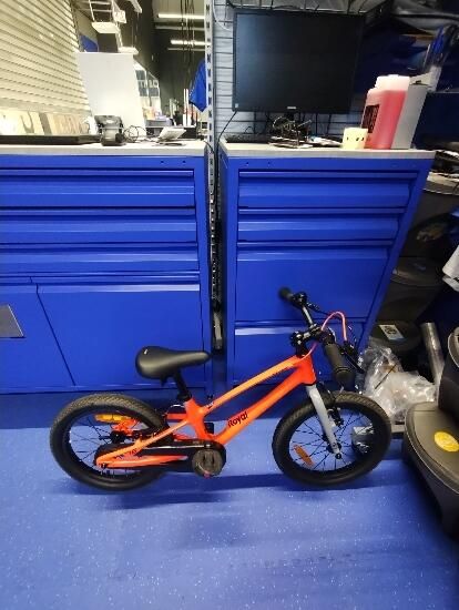 Royal 16" Shark Space - (SecondHand) Decathlon