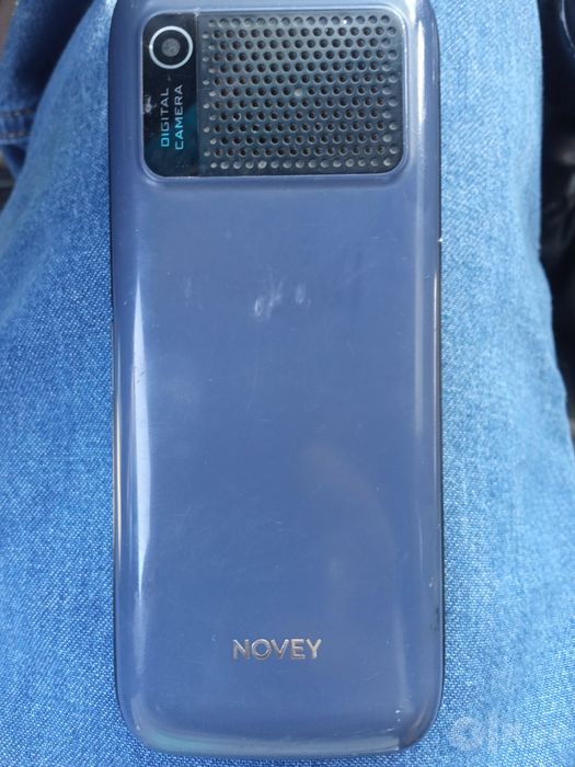 Телефон NOVEY сотка