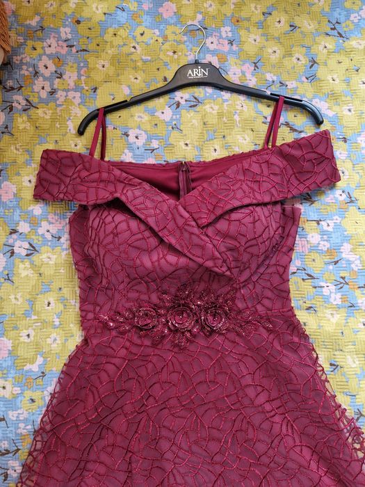 Дълга официална рокля