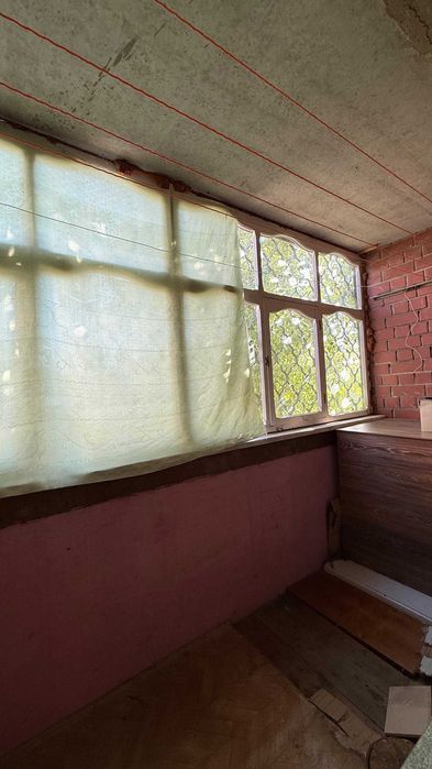 Продам 2 комн. кв. район Азии