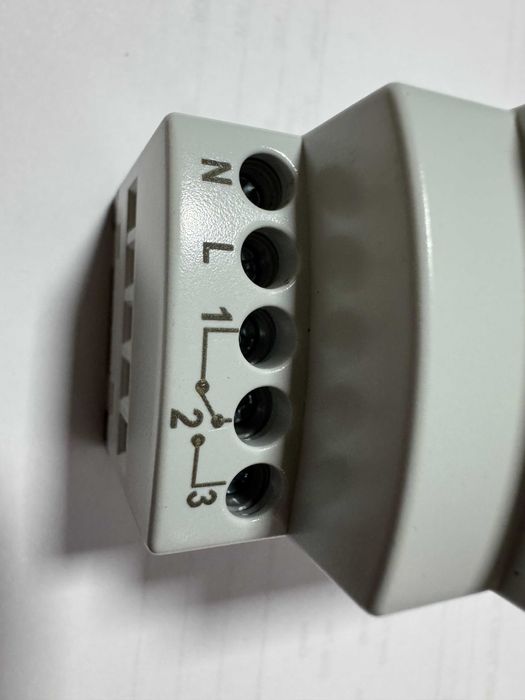 Releu monofazat DGK-01 de protectie la supra si sub tensiune 230VAC