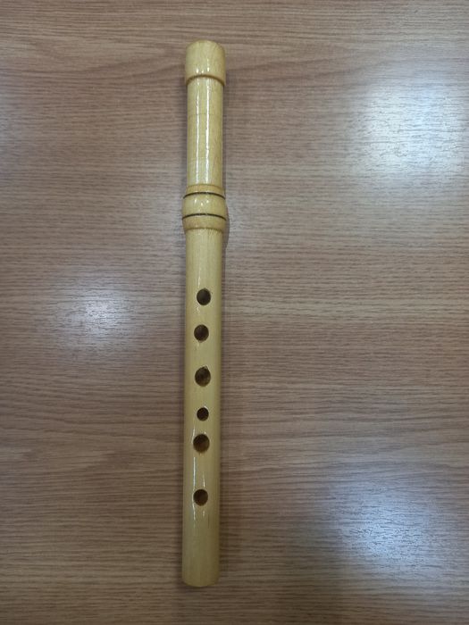 Fluiere în Do model ucrainian și Re