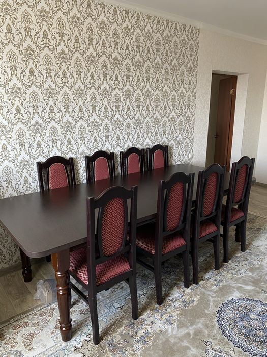 Продам стол в отличном состоянии