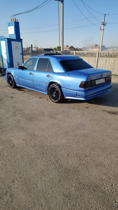 Задние фонари 124 мерс