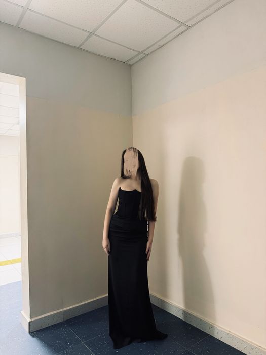 Вечернее платье черное