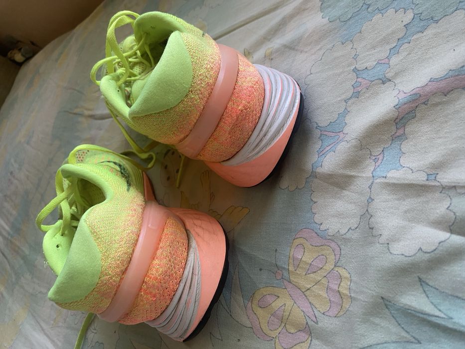 Маратонки Nike, номер 44