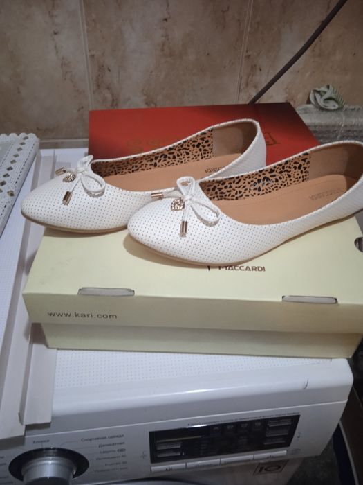 Продам женскую обувь