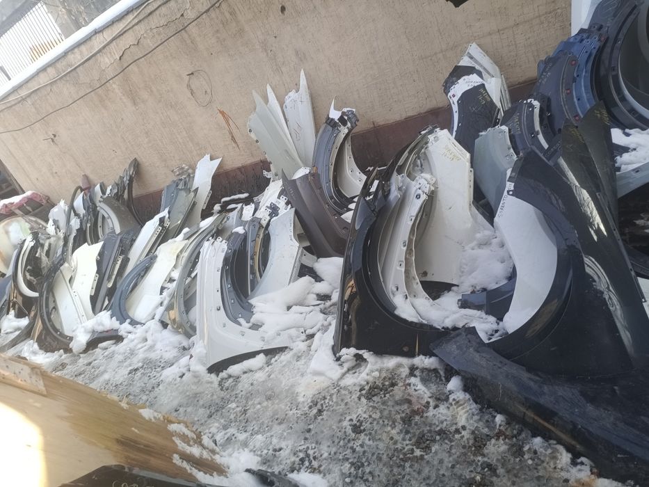 Оригинал запчасть крыло