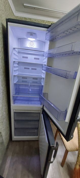 Холодильник Beko