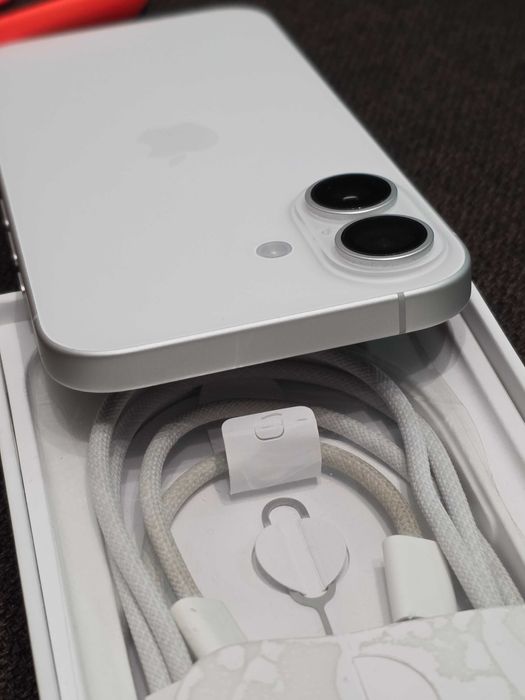 iPhone 16 128GB White bateria 100%
