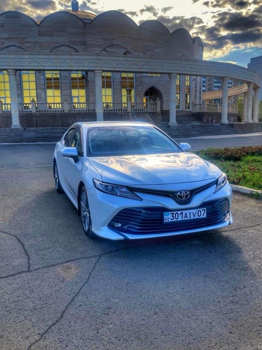 Аренда авто Камри 70