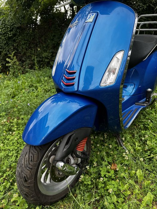 Scuter Vespa Sprint 4 T - 49 cm3 - 45km/h 2016