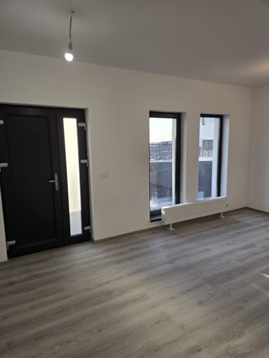 Casă 3 camere Bărnova