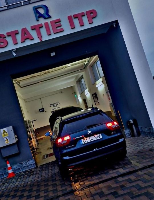 Vand Citroen c5 2011