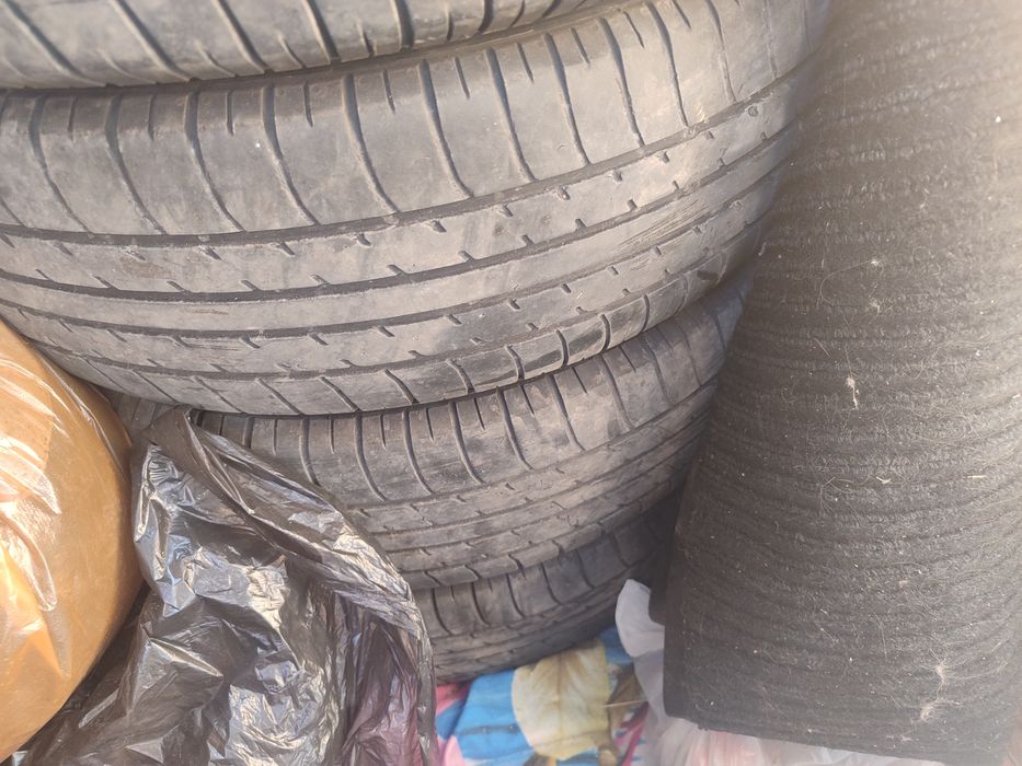Продам шины летние
