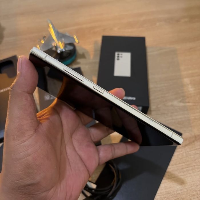 samsung s23 Ultra 12/256Gb orginal