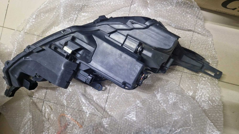 far Qashqai J12 2021-2024 stanga