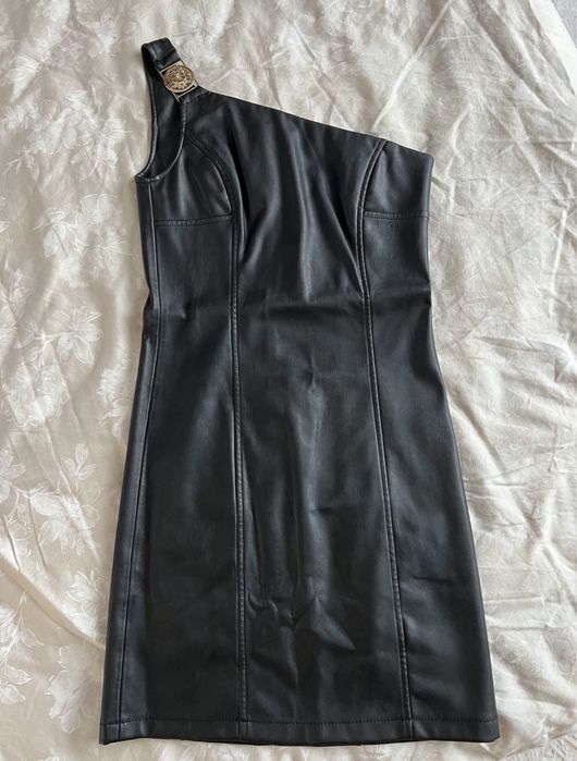 Маркови рокли  и сетове Twinset, Bcbmaxazria, Guess, Mijel