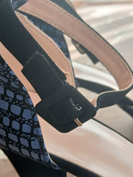 Pantofi dama eleganți