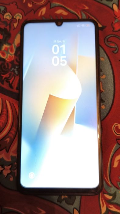 Poco c65 продаю за дешёва