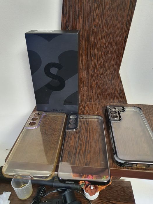 Samsung s22 5g..