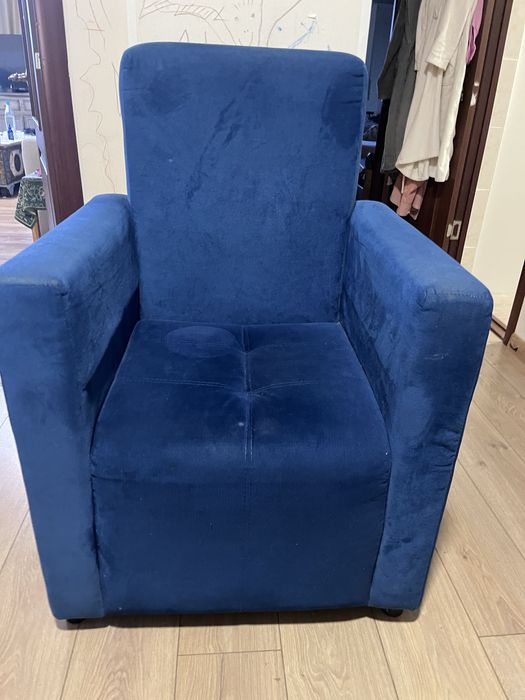 Кресло синее б/у
