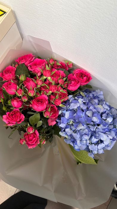 цветы за 4000 тенге,