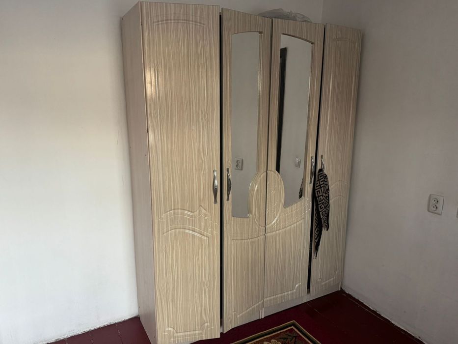 Продам шкаф для одежы