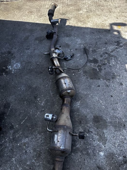 Filtru de particule cu catalizator Renault Trafic 208006060R motor 1.6