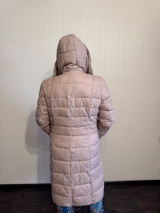 Продам пуховик б/у