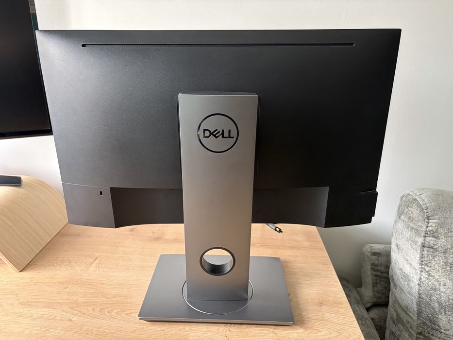 Monitor Dell P2418D