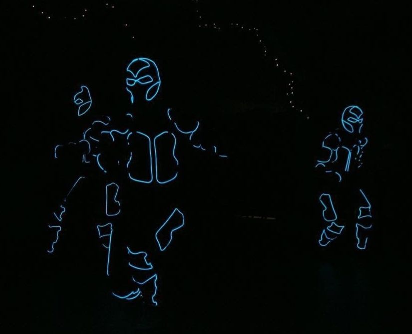 Лазерное шоу, пиксельное шоу