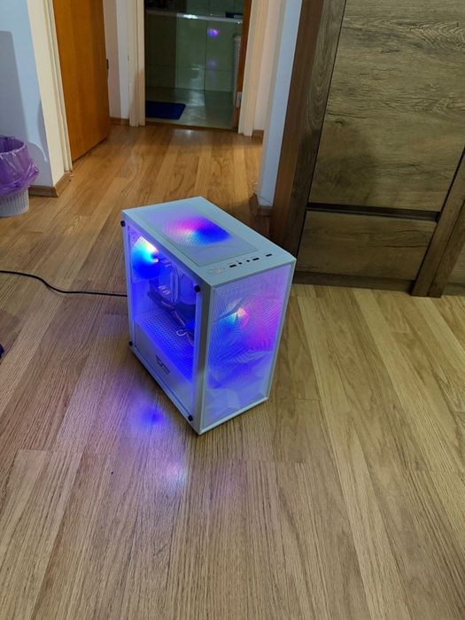 Vând PC gaming perfect