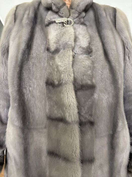 Шуба в отличном состояний