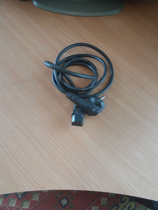 Продам шнуры для блока питания