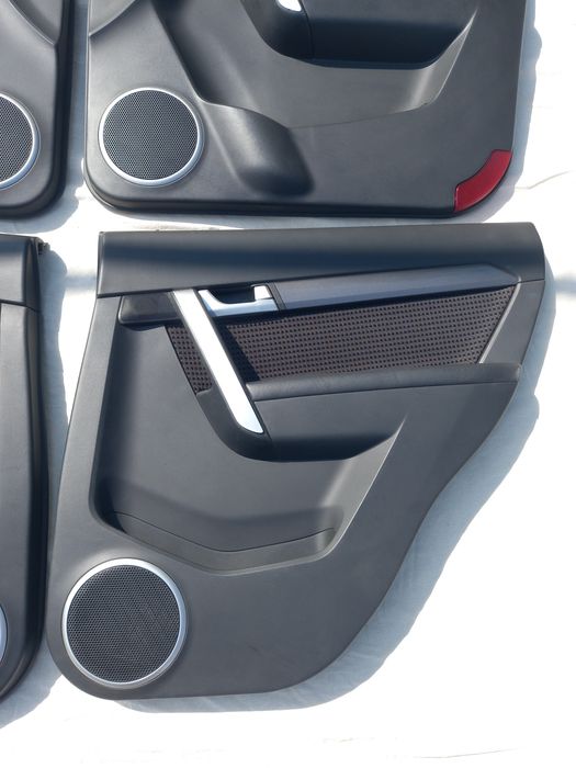 Продам обшивки от Каптива 4 поколение