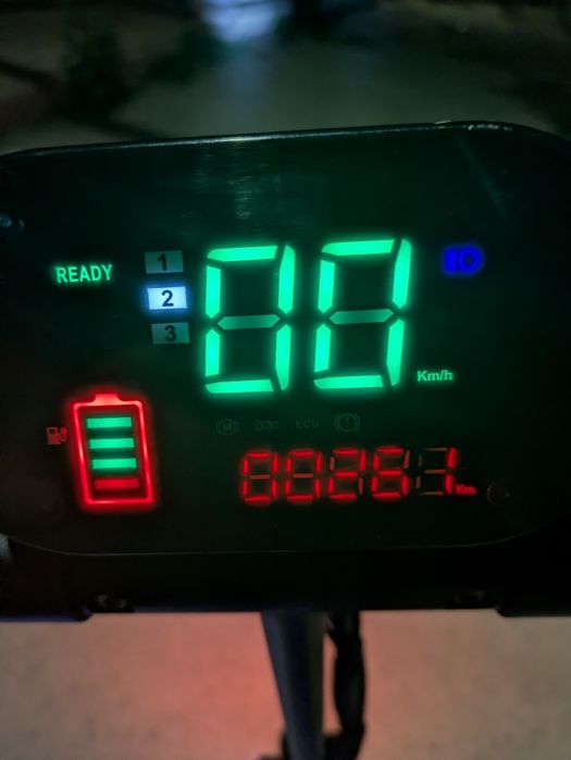 KUGOO E10 MAX 2 киловатта