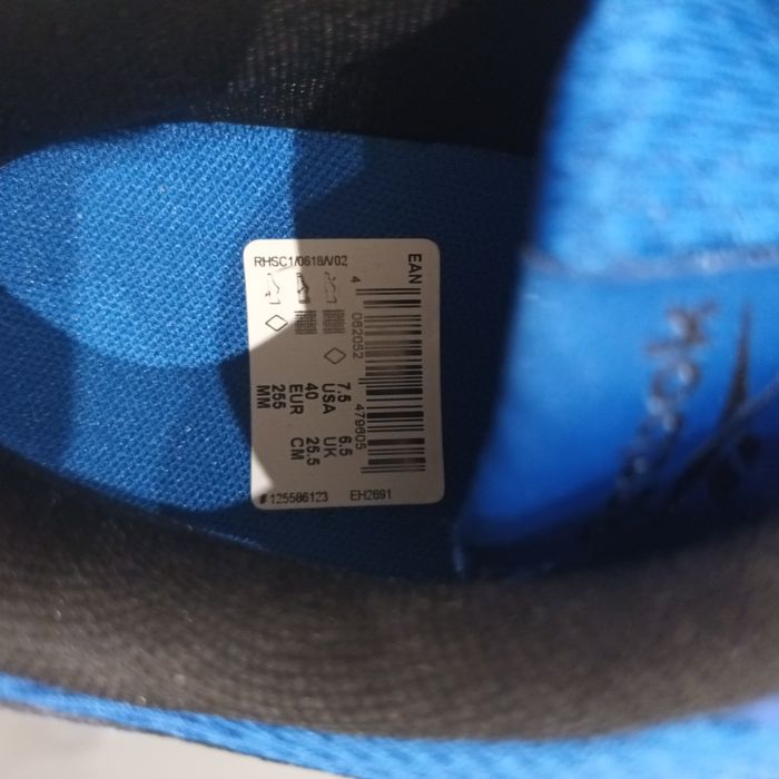 Продавам  маратонки  Reebok  и  Рuma