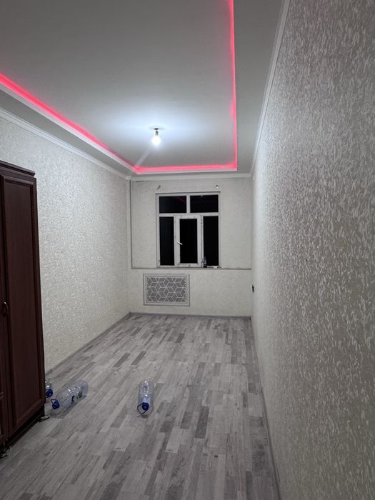 Продам квартиру 2в3/3/4 Юнусабад-11 АТС.ор-р Kixx магазин.