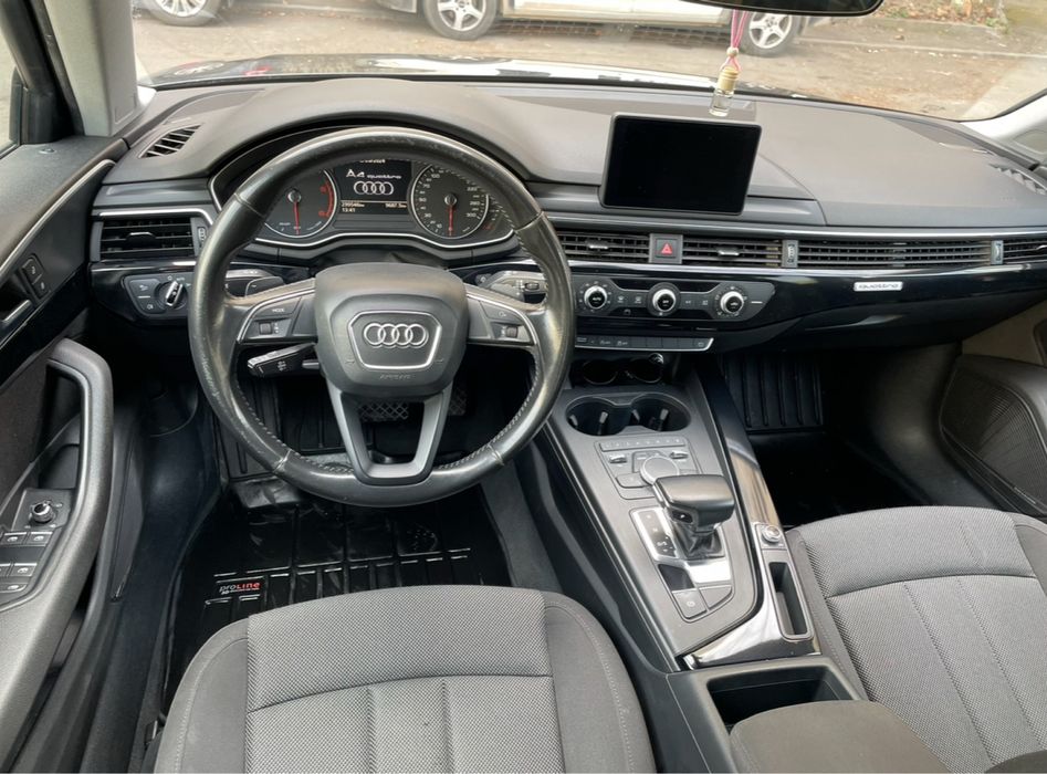 Audi A4 2016 quattro 2.0 2016