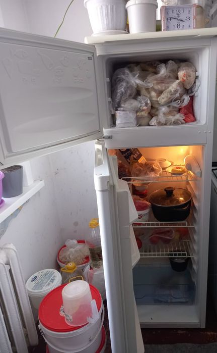 Продам холодильник б/у