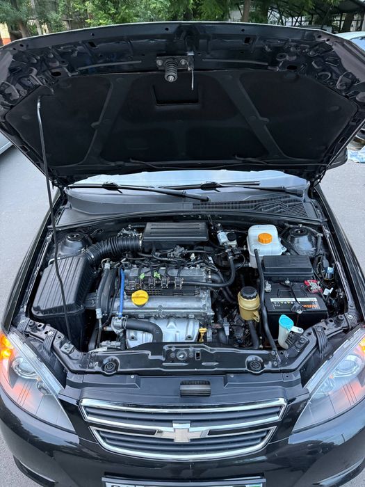 •Lacetti 1.8 2012