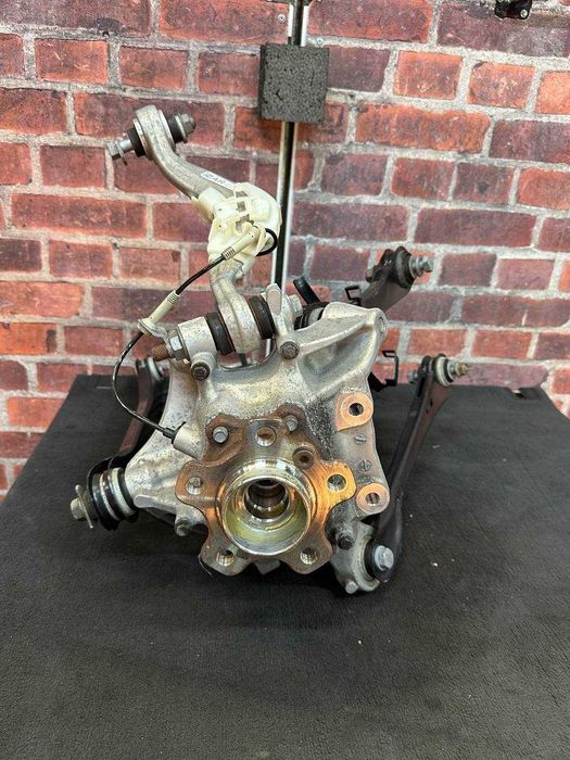 Fuzeta dreapta spate BMW SERIA 5 G30