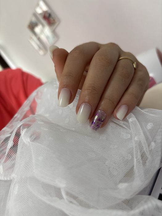 Unghii cu gel, oja semi, constructie