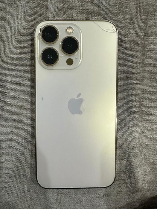 Айфон 13 про.