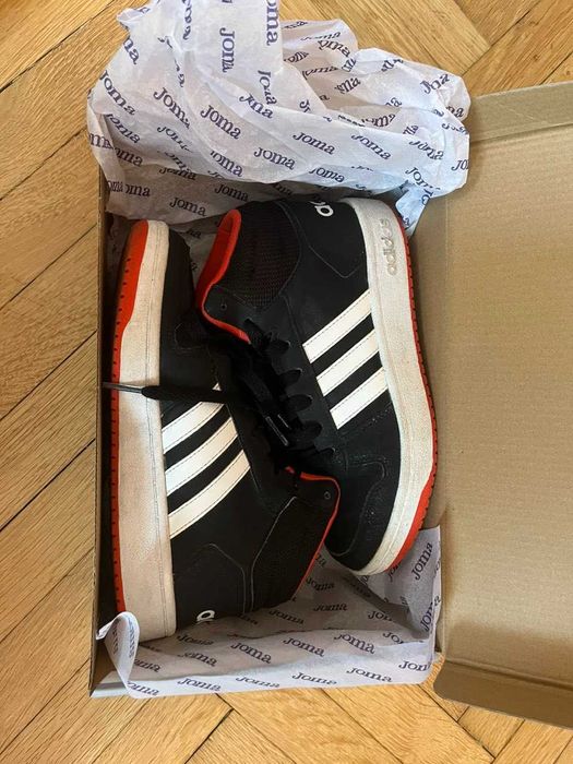 Кецове Adidas, неизползвани, 36 номер, 45 лв